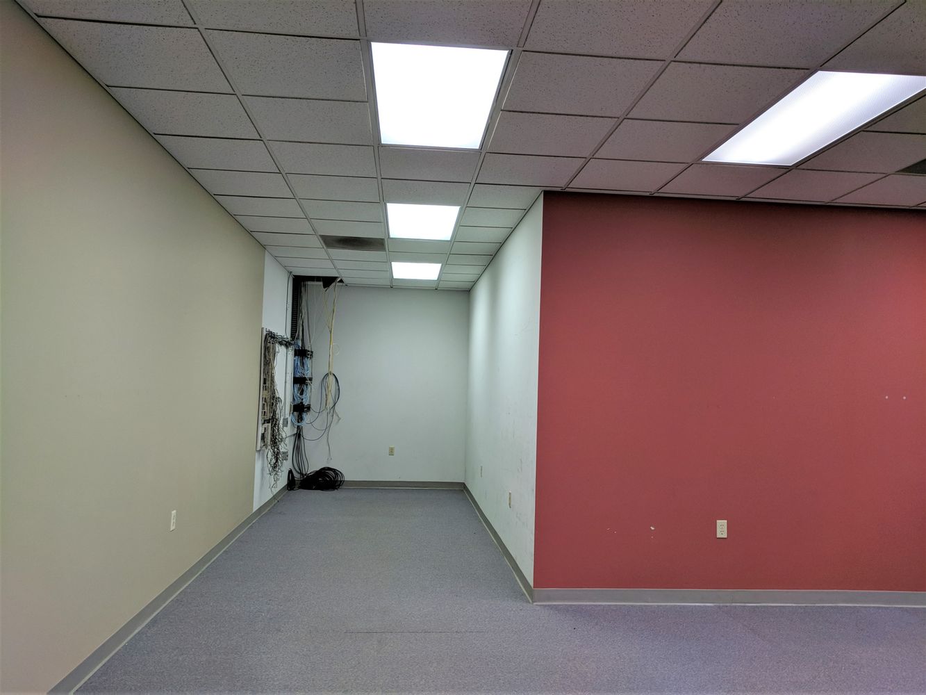 901 West Main Street, El Paso, IL 61738